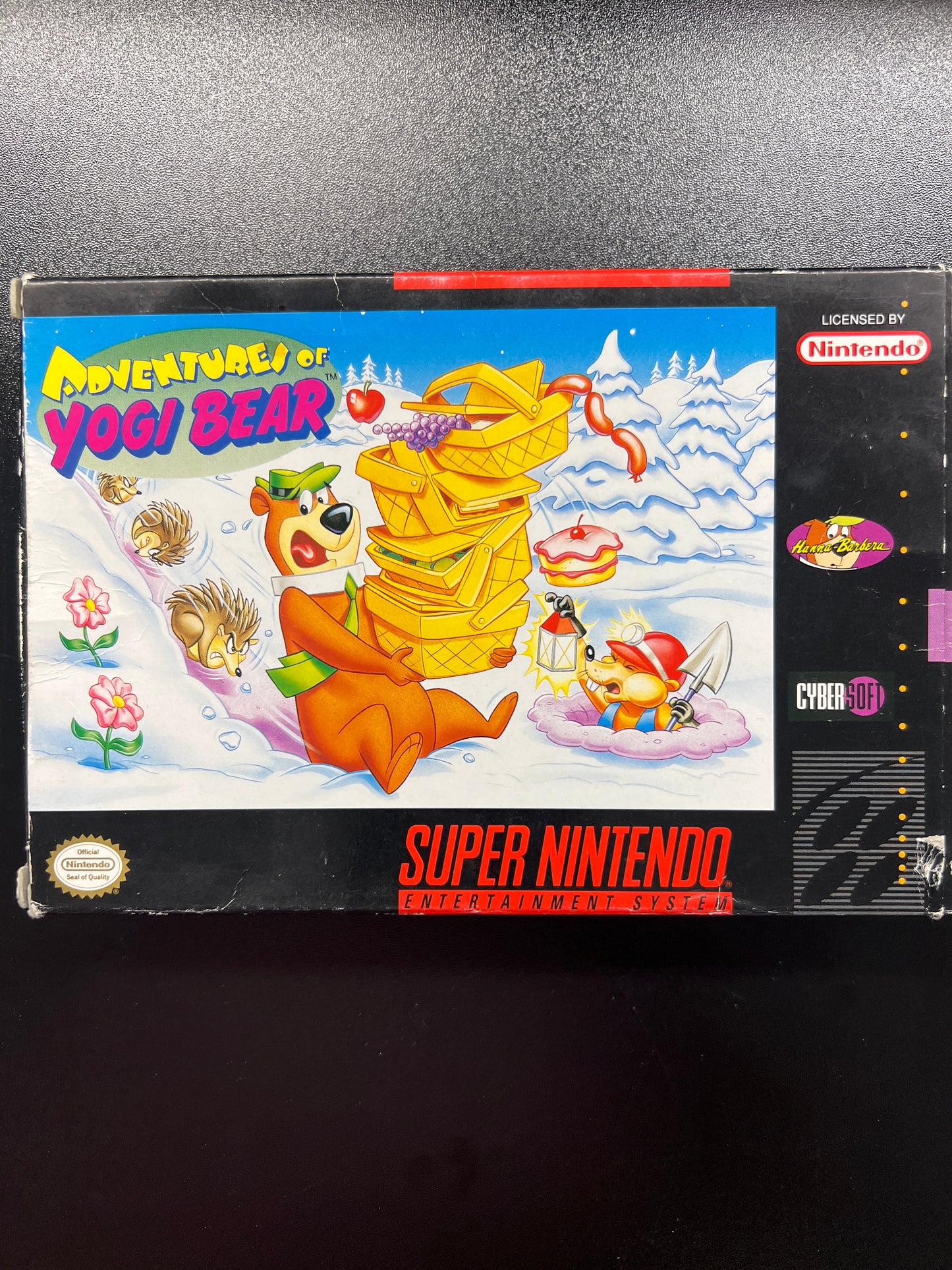 Adventures of Yogi Bear SNES in Box