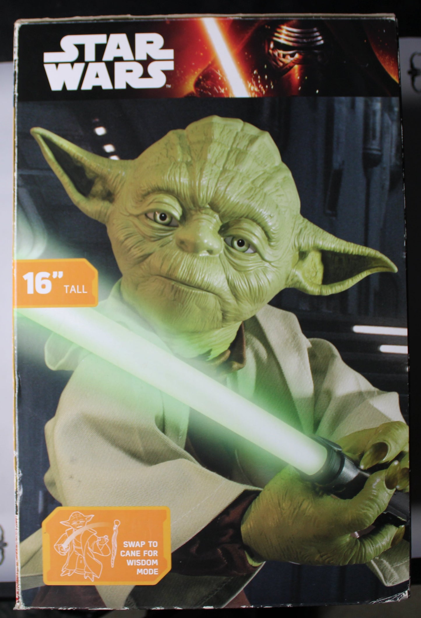 Legendary Jedi Trainer Yoda 16" Action Figure