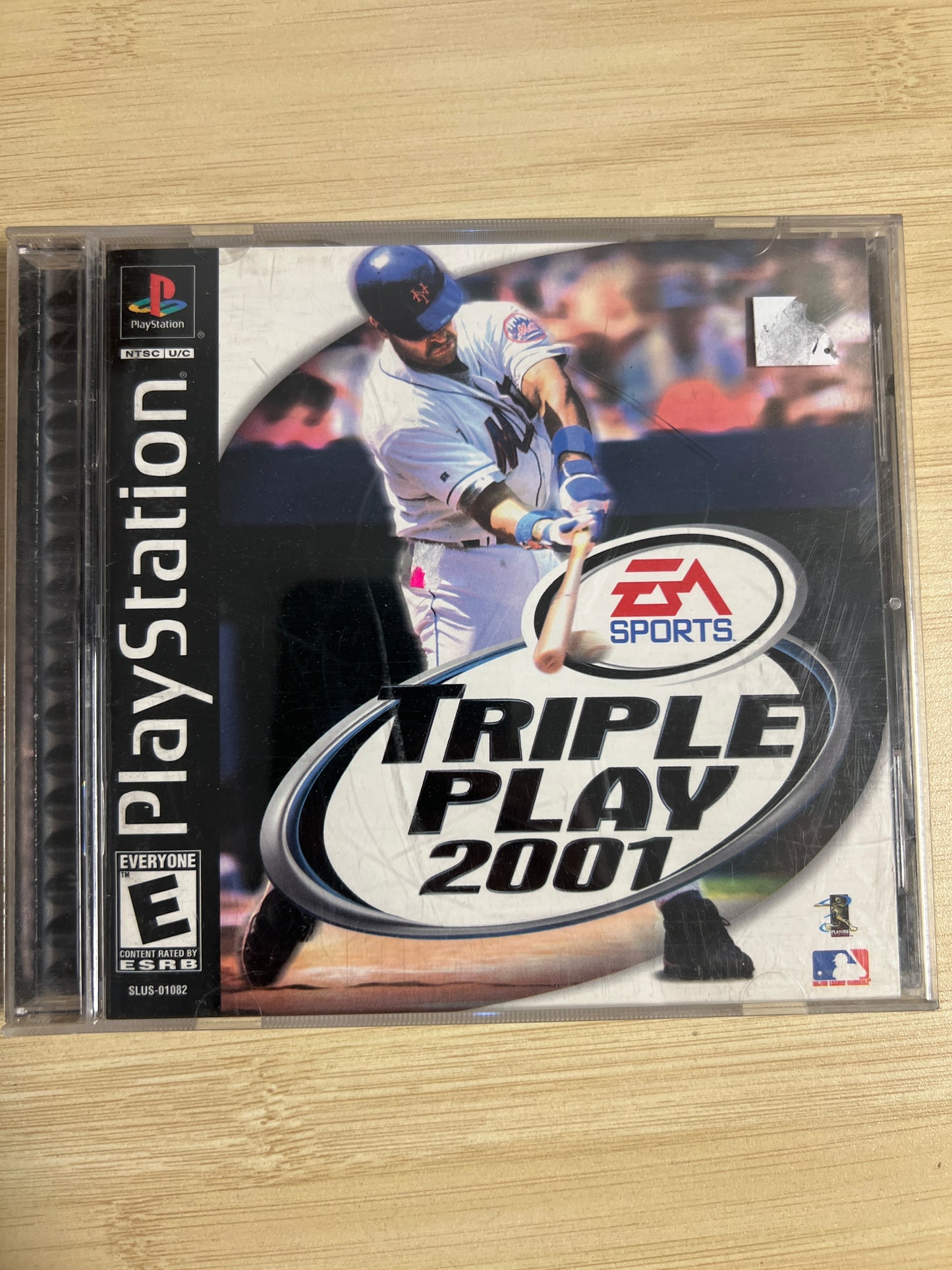 Triple Play 2001  PS1