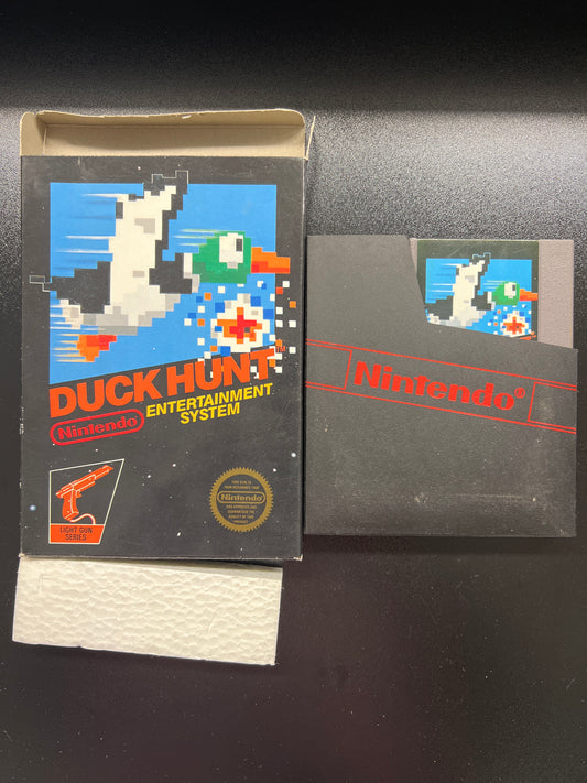 Duck Hunt NES in Box