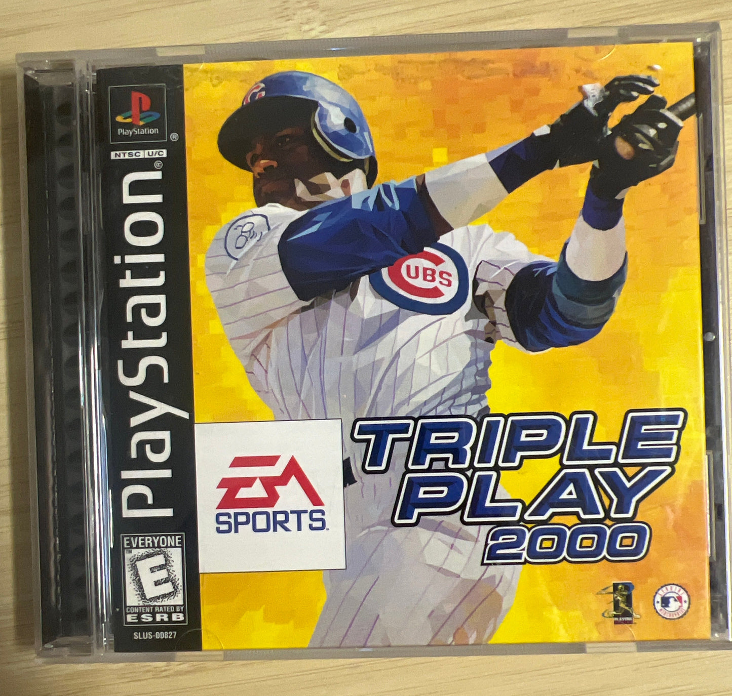 Triple Play 2000  PS1